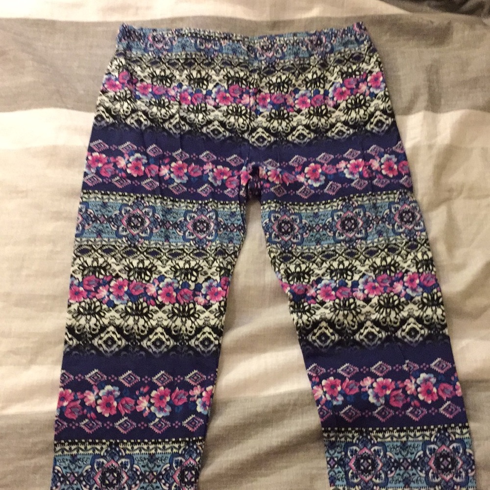 LEGGINGS